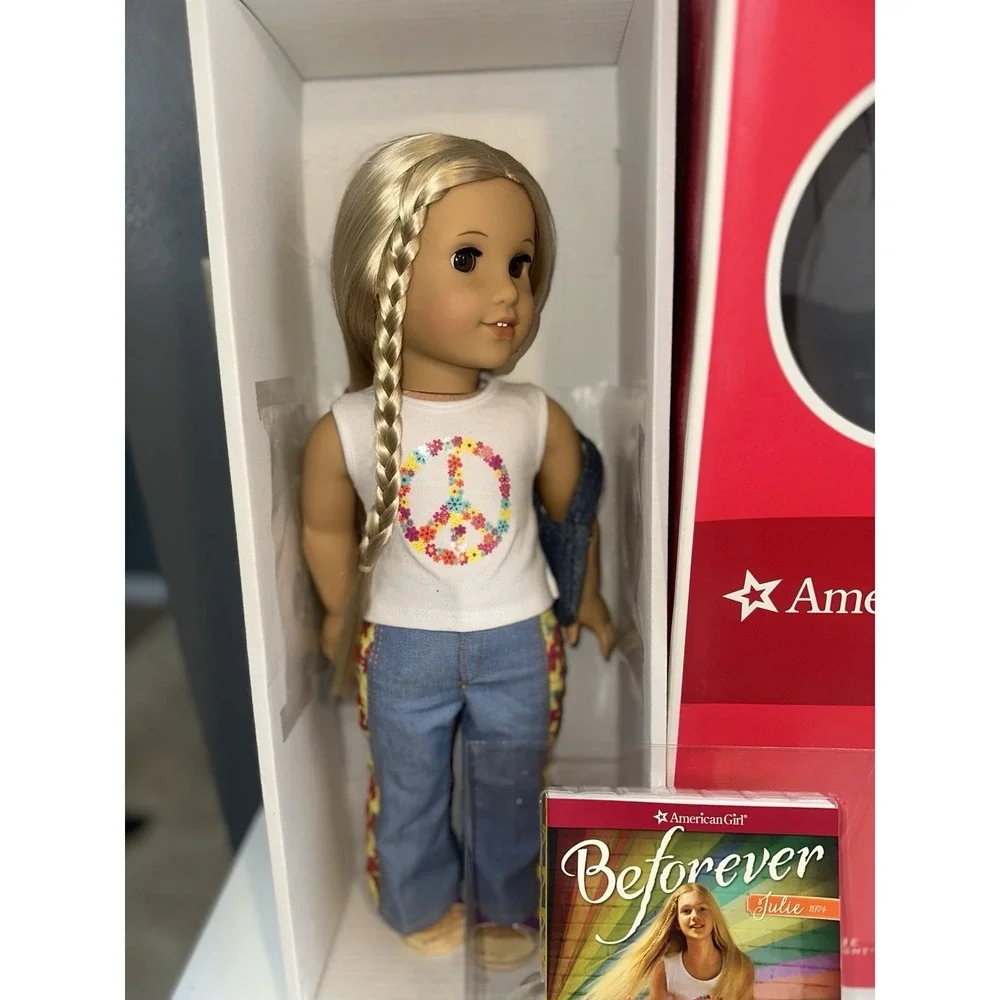 American Girl DOLL 18